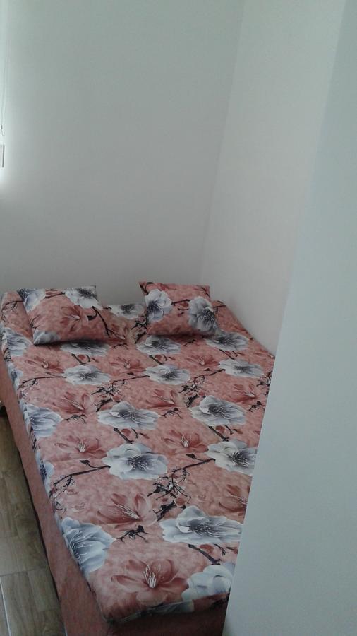 Apartments Azatutyan Avenue 9, Кв 19 Ереван Екстериор снимка